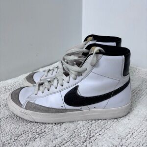Nike Blazer Mid '77 EMB 'World Champ' Leather High Trainers  DQ8767-100 Size 8